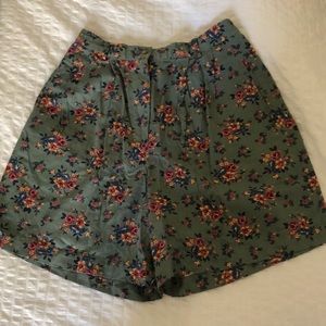 Vintage floral high waisted shorts